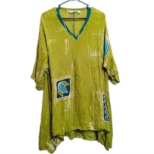 Lyng Green Rayon Art To Wear Hi Low Tunic Top